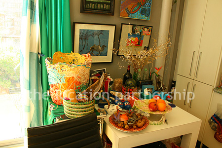 Eclectic, arty, inner city apartment with lots of character and prime views of the gherkin. Better suited to photo shoots.
