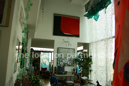 Eclectic, arty, inner city apartment with lots of character and prime views of the gherkin. Better suited to photo shoots.