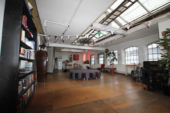 Great loft apartment with loads of natural light and relaxed bohemian feel.