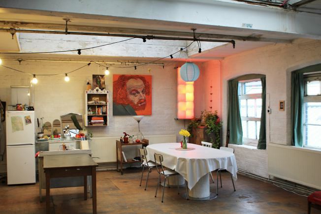 Great loft apartment with loads of natural light and relaxed bohemian feel.