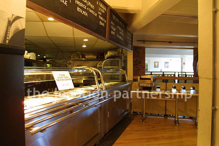 Canteen, restaurant with converted warehouse atmosphere