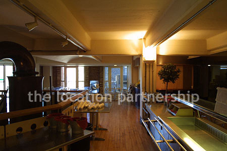 Canteen, restaurant with converted warehouse atmosphere