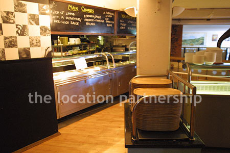 Canteen, restaurant with converted warehouse atmosphere