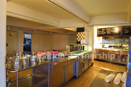 Canteen, restaurant with converted warehouse atmosphere