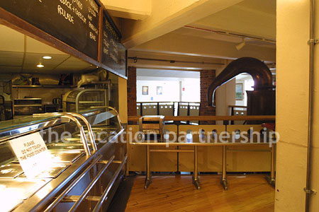 Canteen, restaurant with converted warehouse atmosphere