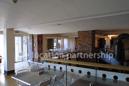 Canteen, restaurant with converted warehouse atmosphere