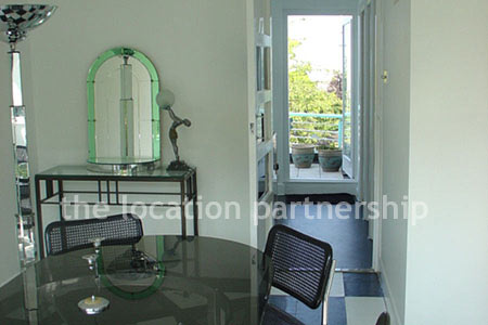 1930s art deco house, built in the style of a boat, in SE London. For more photos do code search on H1352