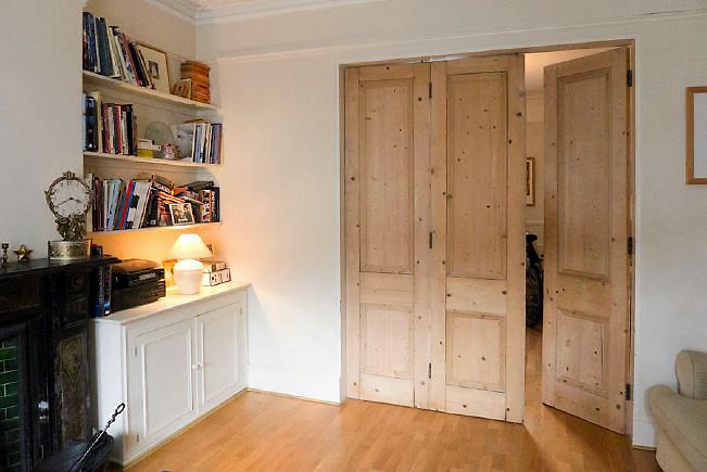 Light and airy, semi detached Victorian family home.