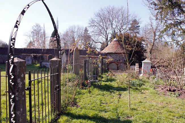 Really characterful conversion with lots of space and great period details.