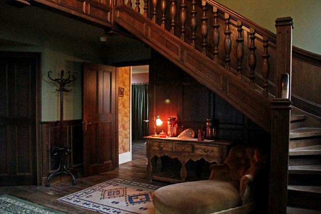 Really characterful conversion with lots of space and great period details.