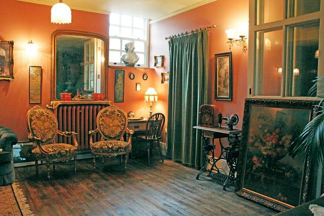 Really characterful conversion with lots of space and great period details.