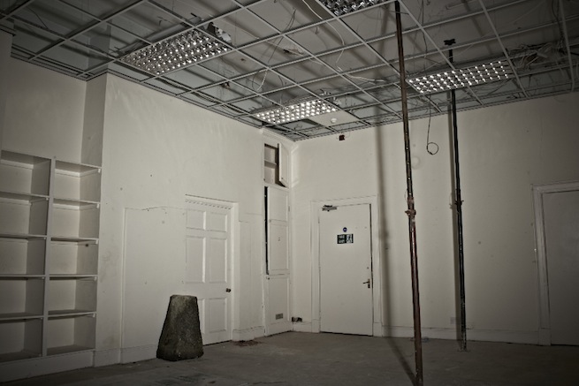 A large 17th century town house in the process of restoration. Some rooms have been done up, each with its own look and some rooms are empty.