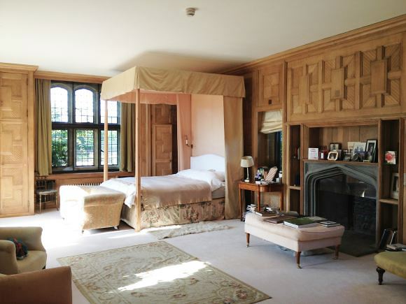 A 16th century, grade II listed Manor house with extensive gardens.