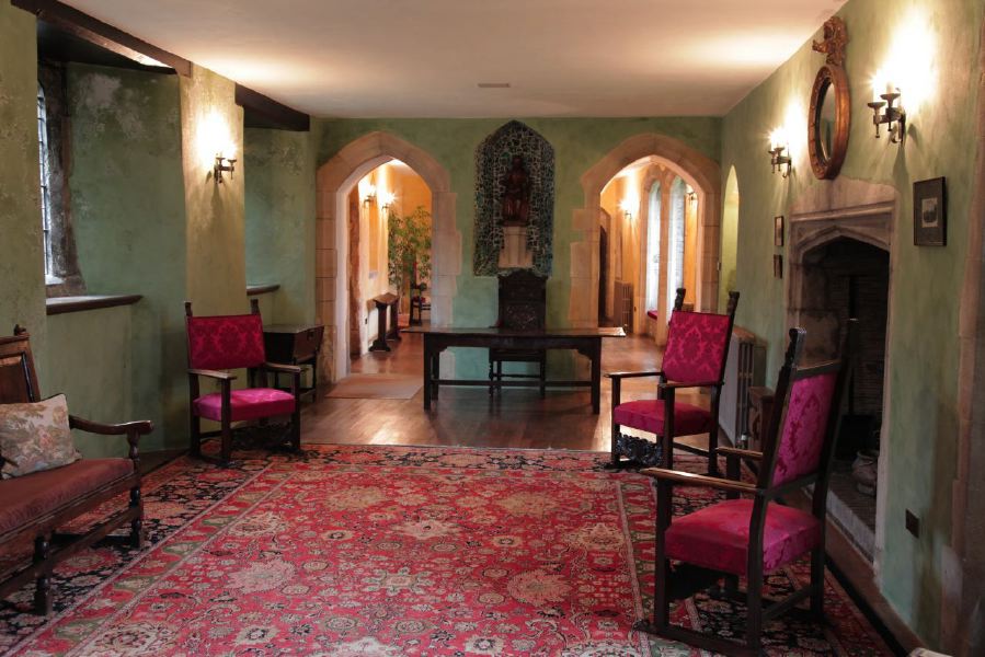 Sitting room and anti-room with stone mullion windows in a beautiful Castle