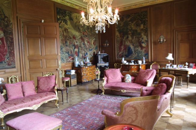 Grand early 18th century stately home set in beautiful gardens and parkland on a 2,000 acre estate.