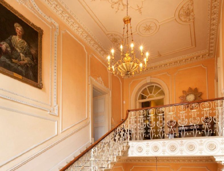 Beautiful Georgian red brick country house with a ballroom, great hall, saloon, library and picturesque gardens and farmland
