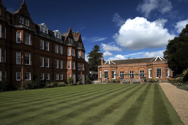One of the oldest private members clubs in the UK, this location has an elegant suite of rooms, a unique town house with a beautiful walled and private garden.
