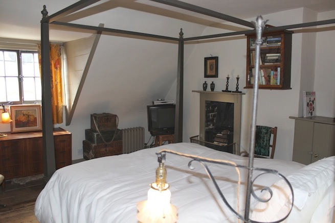 Huguenot silk weaver's house with beautifully styled interior