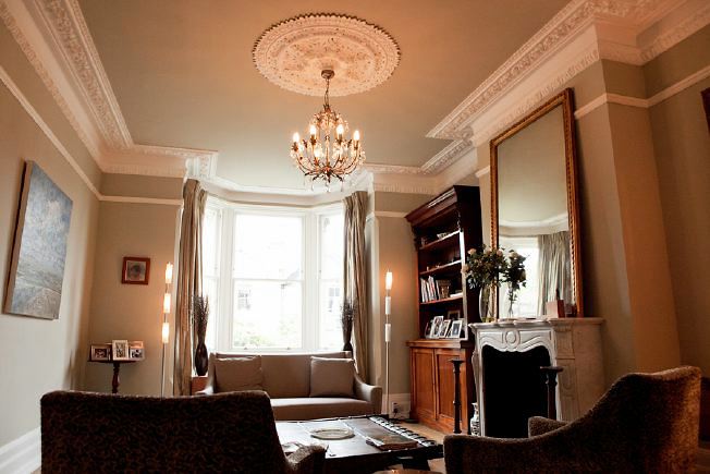 Double length sitting room with plenty of period features.