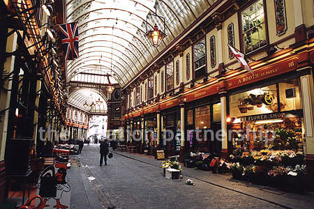 Covered permanent market in central London