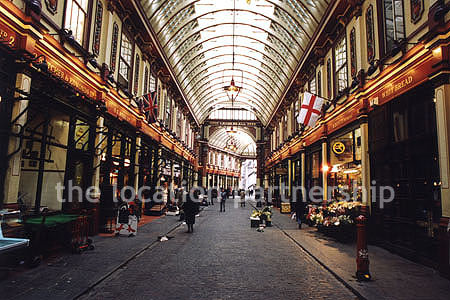 Covered permanent market in central London