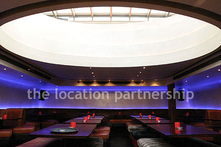 Fantastic bar / restaurant with dramatic contemporary design.