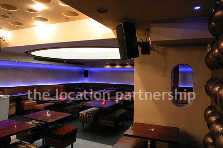 Fantastic bar / restaurant with dramatic contemporary design.