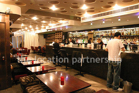 Fantastic bar / restaurant with dramatic contemporary design.