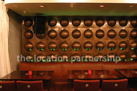 Fantastic bar / restaurant with dramatic contemporary design.