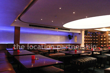 Fantastic bar / restaurant with dramatic contemporary design.