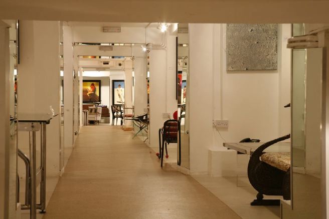 Very flexible and inspiring showroom / studio space with various white spaces and wonderful selection of classic 20th Century furniture. Available for shoots and events. Please note: Furniture does change fairly regularly.