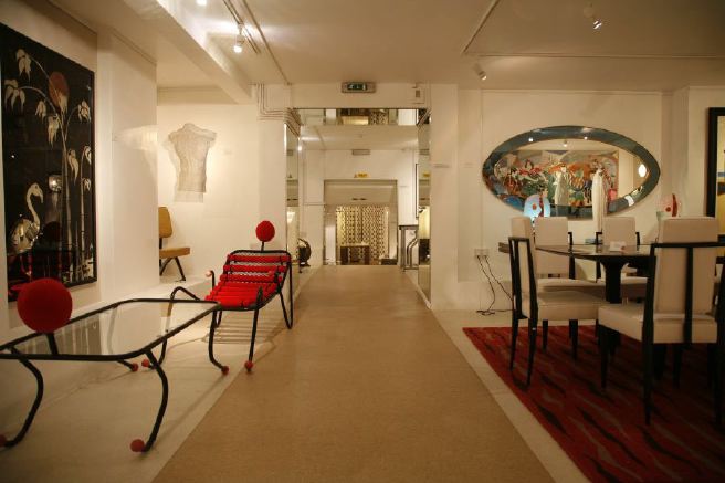 Very flexible and inspiring showroom / studio space with various white spaces and wonderful selection of classic 20th Century furniture. Available for shoots and events. Please note: Furniture does change fairly regularly.