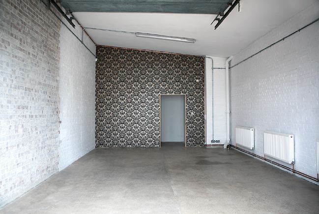 Flexible studio spaces with including secure exterior spaces.