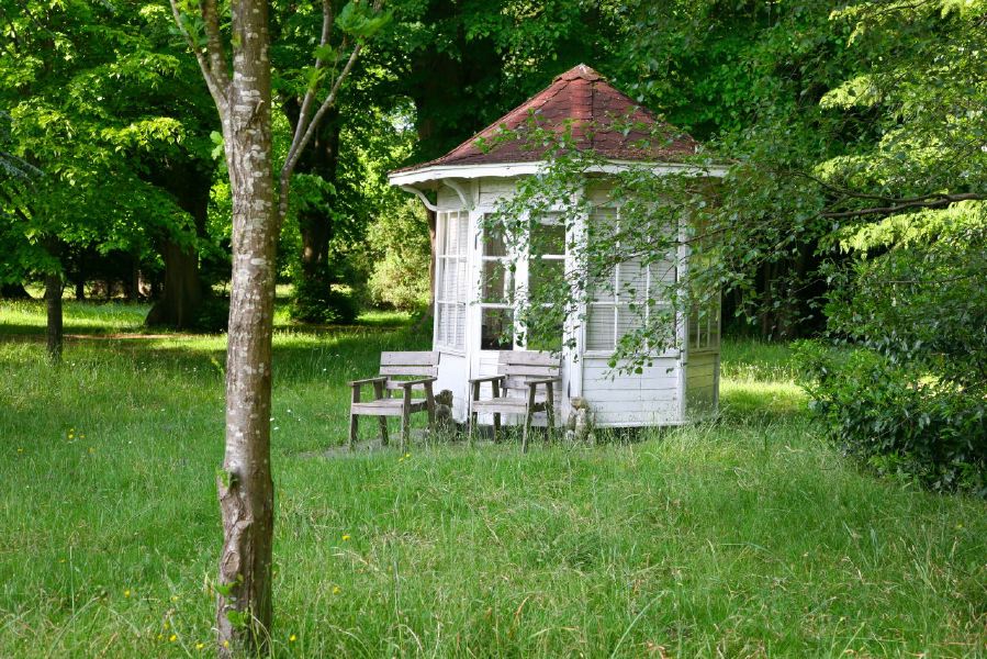 Lovely country house garden looking over a ha-ha at the surrounding countryside, within about 1 hour of Central London and easily accessible by the M4 or M40