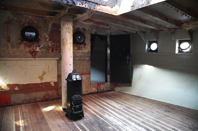 Wonderful old ship with shabby chic interior, used to be used as a floating lighthouse.