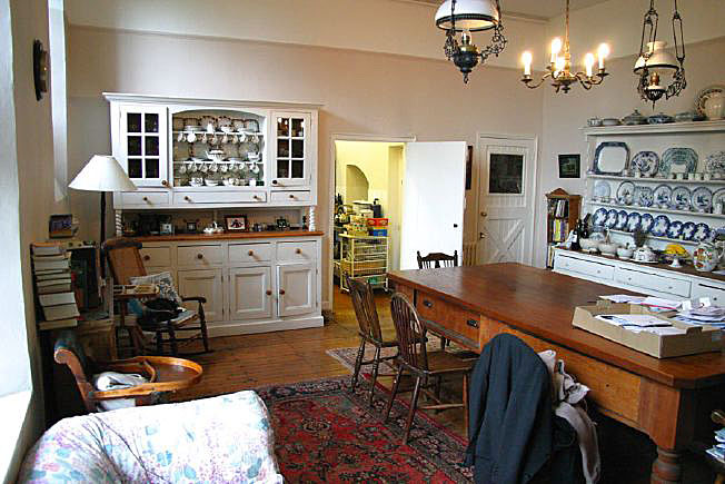 Beautiful Manor House with stunning views over the surrounding countryside. Approximately 45 miles from Central London