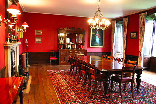 Beautiful Manor House with stunning views over the surrounding countryside. Approximately 45 miles from Central London