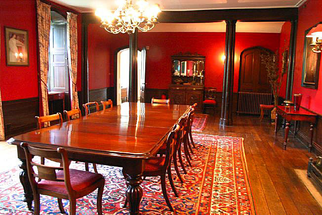 Beautiful Manor House with stunning views over the surrounding countryside. Approximately 45 miles from Central London