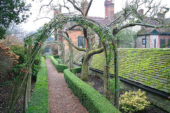 Beautiful Manor House with stunning views over the surrounding countryside. Approximately 45 miles from Central London