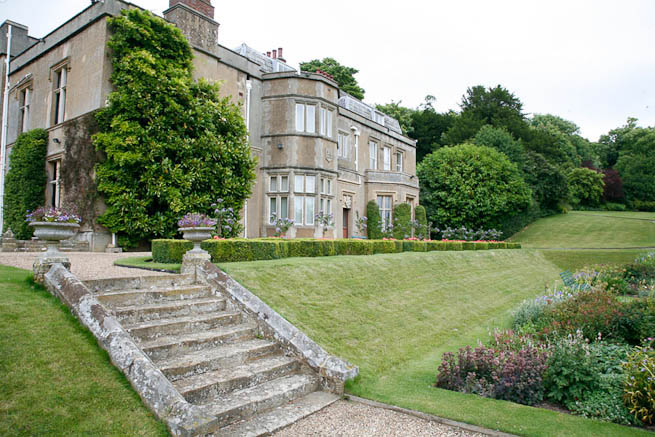 Large grounds on historic country estate, parts of which date back to mid-sixteenth century. NOTE: Noise from nearby main road