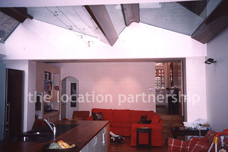 Modern kitchen/ diner in SW London