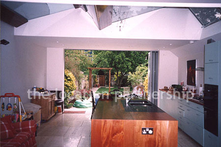 Modern kitchen/ diner in SW London